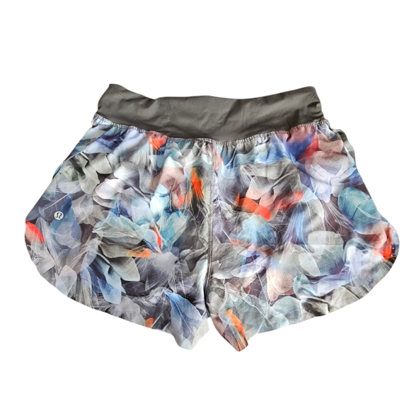 Lululemon Fast and Free Reflective High-Rise Classic-Fit Short 3" Luminescent 6 - Picture 2 of 15